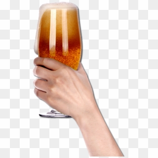 La Cerveza Contiene Lúpulo Como Uno De Sus Ingredientes - Beer In Hand Png, Transparent Png