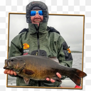 Ice Fishing For Smallmouth Bass - Carp, HD Png Download