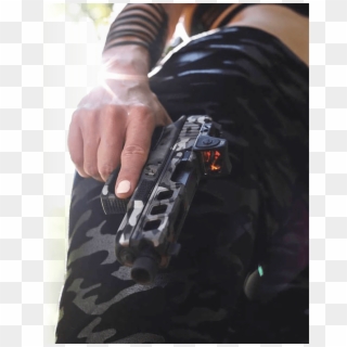 Gun Hand Fade - Firearm, HD Png Download