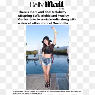 Victoria Justice Wearing 21hm At The Coachella Music - Daily Mail, HD Png Download
