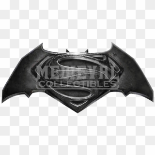 Deluxe Batman V Superman Logo Lapel Pin - Emblem, HD Png Download