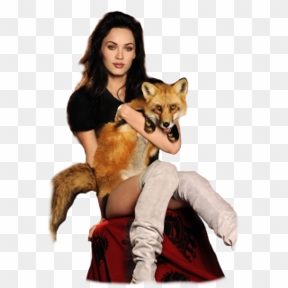 Reklama - Megan Fox Holding A Fox, HD Png Download