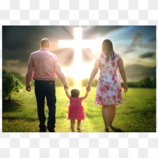 Family Walking To Cross, HD Png Download