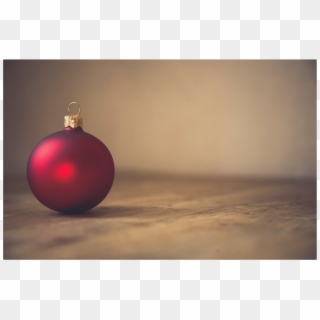 50019 Red Christmas Ball - Don T Go Into Debt For Christmas, HD Png Download