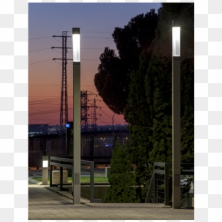 Prisma Luminaire By Escofet Lab In Madrid - Iluminacion Escofet, HD Png Download
