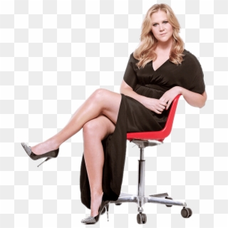 Amy Schumer Sitting On Office Chair - Amy Schumer 2013 Interview, HD Png Download