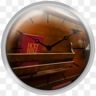 Usa New York New York City Close Up Of Bible On Wooden - Wall Clock, HD Png Download