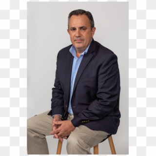 Chief Investment Officer Tom Dempsey - Sitting, HD Png Download