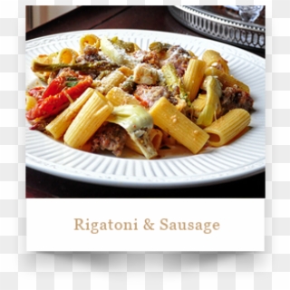 Plate With Rigatoni And Sausage Pasta Dish - Penne, HD Png Download