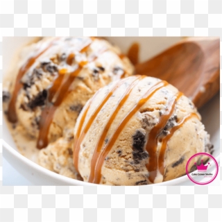 Ice-cream - Chocolate Vanilla Swirl With Cookie Crunch Ice Cream, HD Png Download