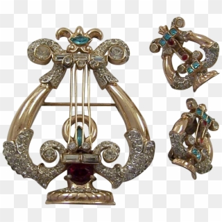 Adolph Katz For Coro 1946 Bejeweled Sterling Lyre/harp - Badge, HD Png Download