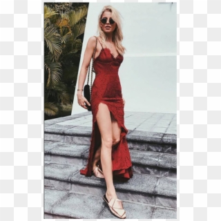 Charming Red Lace Spaghetti Straps Long Prom Dress - Looks Para Reveillon 2019, HD Png Download