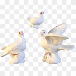 Bone China Miniatures White Dove Bird Family Set Vintage - Figurine, HD Png Download