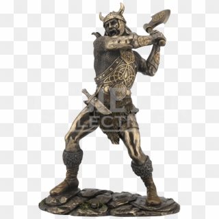 Viking Warrior Swinging An Ax Statue - Viking Swinging Axe, HD Png Download