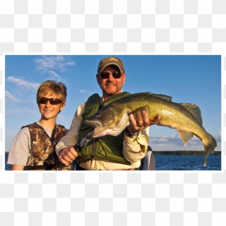 Boy And Dad With Walleye - Manotak Lodge, HD Png Download
