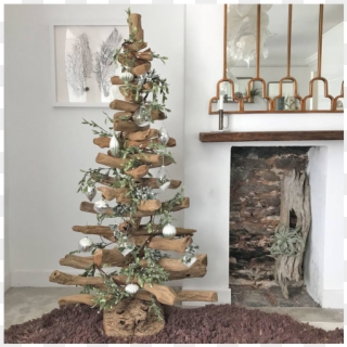 Driftwood Christmas Tree Not On The High Street - Driftwood Christmas Tree, HD Png Download