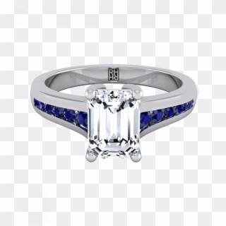 Emerald Cut Diamond Engagement Ring With Sapphire Channel - Emerald Cut Diamond Ring With Sapphires, HD Png Download