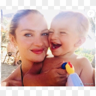 Candice Swanepoel Et Son Fils Anacã Sur Une Photo Publiée - Candice Swanepoel And Baby, HD Png Download
