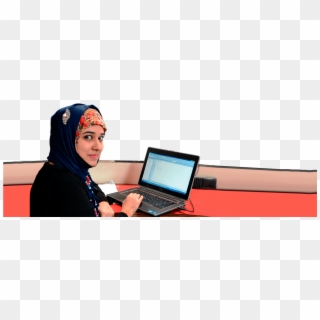 Homeadmin2018 08 29t07 - Computer With Girl Png, Transparent Png